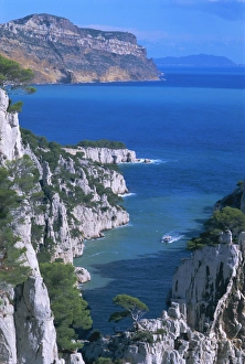 Cassis, Calanque d en Vau, Cote des Calanques, Bouches du Rhone, Mediterranean coast