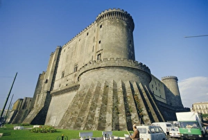 Castel Nuova