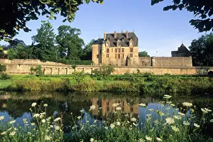 Burgundy Prints: Castle on the bank of the Canal of Nivernais