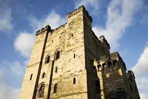 Images Dated 28th December 2011: The Castle Keep, Newcastle upon Tyne, Tyne and Wear, England, United Kingdom, Europe