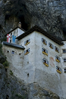 Images Dated 18th August 2008: Castle Lueg, Slovenia, Europe