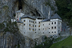 Images Dated 18th August 2008: Castle Lueg, Slovenia, Europe