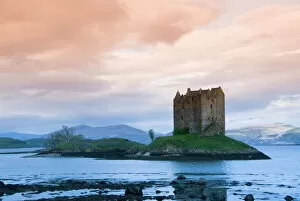 Images Dated 17th May 2009: Castle Stalker, near Port Appin, Argyll, Highlands, Scotland, United Kingdom, Europe