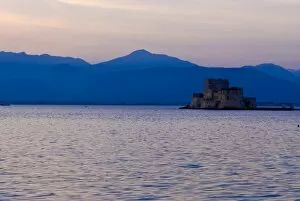 Images Dated 27th October 2007: One of the castles guarding Nafplio at sunset, Peloponnese, Greece, Europe