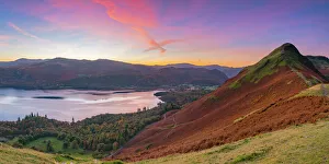 Landscapes Collection: Cat Bells fell at sunrise, Derwentwater, Lake District National Park, Cumbria, England