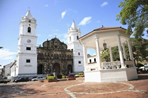Images Dated 4th December 2008: Catedral de Nuestra Senora de la Asuncion, Casco Antiguo, (Casco Viejo)