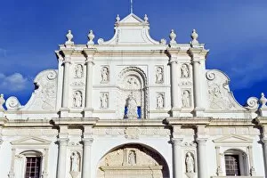 Images Dated 22nd November 2010: Cathedral, Antigua, UNESCO World Heritage Site, Guatemala, Central America