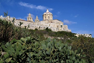 Images Dated 9th October 2005: Cathedral of Mdina, Malta, Mediterranean, Europe