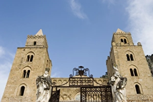 Cathedral, Piazza Duomo