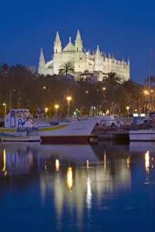 Cathedral and port, Palma, Majorca, Balearic Islands, Spain, Mediterranean, Europe