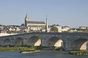 Images Dated 26th September 2008: The Cathedrale St.-Louis from across the Loire Bridge, Blois, Loir-et-Cher