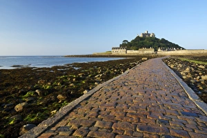 Causeway to St. Michaels Mount, Penzance, Cornwall, England, United Kingdom, Europe