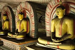 Images Dated 17th August 2008: Cave II Maharaja Viharaya, Dambulla Cave Temples (Royal Rock Temple), Dambulla