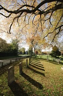 Images Dated 2nd November 2008: Cemetery, East Hampton, The Hamptons, Long Island, New York State, United States of America
