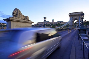 City Living Prints: Chain Bridge, Budapest, Hungary, Europe
