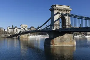 Chain Bridge Prints: Chain Bridge and Danube River, UNESCO World Heritage Site, Budapest, Hungary, Europe