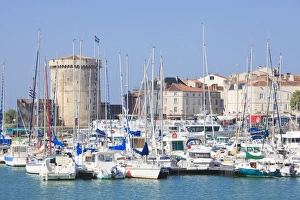 Old Harbour Prints: The Chain Tower, Vieux Port, the old harbour, La Rochelle, Charente-Maritime