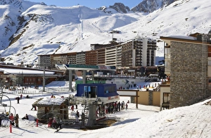 Tignes Prints: Chair lift, Tignes, Savoie, Rhone-Alpes, French Alps, France, Europe