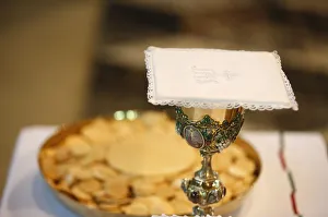 Images Dated 11th May 2008: Chalice and host wafers, Reims, Marne, France, Europe