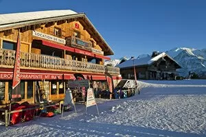 Images Dated 12th January 2009: Chamonix, Chamonix-Mont-Blanc, Haute Savoie, French Alps, France, Europe