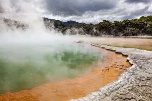 The Pacific Prints: The Champagne Pool, Wai-o-tapu Thermal Wonderland, geothermal area, Waiotapu, Rotorua