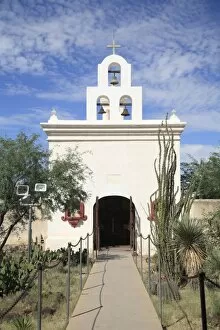 Images Dated 2nd September 2007: Chapel, San Xavier del Bac Mission, Tucson, Arizona, United States of America