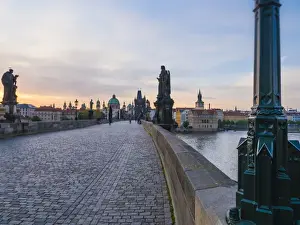 Charles Bridge, early morning, UNESCO World Heritage Site, Prague, Czech Republic, Europe