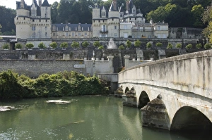 Images Dated 22nd September 2008: The Chateau d Usse, supposedly the insiration for Charles Perraults Sleeping Beauty