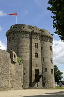 Images Dated 4th July 2009: Chateau of Duchess Anne, Dinan, Cotes-d Armor, Brittany (Bretagne), France, Europe