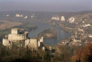River Seine Prints: Chateau Gaillard and River Seine, Les Andelys, Haute Normandie (Normandy), France, Europe