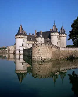 Chateau Prints: Chateau of Sully-sur-Loire, UNESCO World Heritage Site, Loiret, Loire Valley