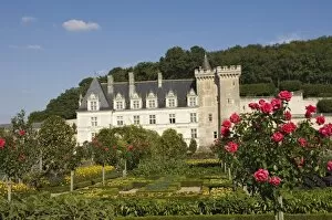 Images Dated 22nd September 2008: The Chateau de Villandry, UNESCO World Heritage Site, Indre-et-Loire, Loire Valley