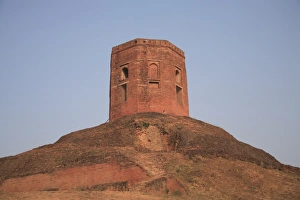 Sarnath Prints: Chaukhandi Stupa, Buddhist stupa, Sarnath, near Varanasi, Uttar Pradesh, India, Asia