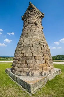 Cheomseongdae, oldest astronomical observatory in east Asia, Gyeongju, UNESCO World Heritage Site, South Korea, Asia
