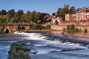 Cheshire Collection: Chester Weir on the River Dee below Bridgegate in autumn, Chester, Cheshire, England