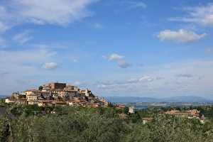 Images Dated 2nd June 2009: Chianciano Terme, Tuscany, Italy, Europe