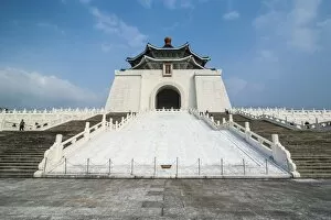 Images Dated 11th April 2011: Chiang Kai-Shek memorial hall, Taipei, Taiwan, Asia