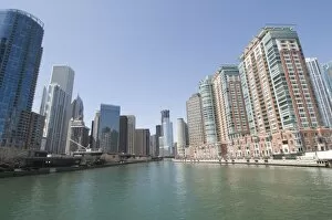 Images Dated 15th April 2008: Chicago River, Chicago, Illinois, United States of America, North America