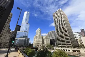 Chicago River looking towards Trump Tower and the Wrigley Building, Chicago, Illinois, United States of America, North America