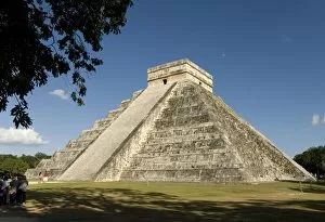 Images Dated 4th December 2011: Chichen Itza, UNESCO World Heritage Site, Yucatan, Mexico, North America