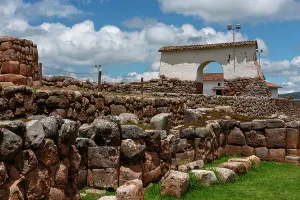 Center Prints: Chinchero archaeological site showcases ancient ruins