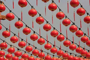 Images Dated 17th February 2006: Chinese new year, Thean Hou Chinese temple, Kuala Lumpur, Malaysia, Southeast Asia, Asia