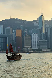 Hong Kong Prints: Chinese sailing junk on Victoria Harbour
