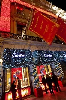 Christmas lights and decorations outside the Cartier Store, Fifth Avenue