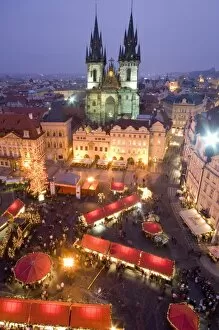 Images Dated 28th December 2007: Christmas market at Staromestske (Old Town Square) with Gothic Tyn Cathedral