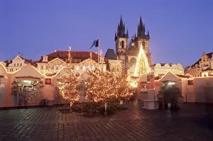 Jolly Prints: Christmas market and tree with Gothic Church of our Lady before Tyn at Staromestske namesti