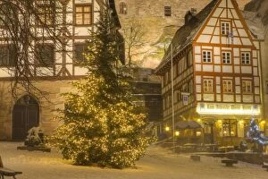 Images Dated 6th December 2010: Christmas Tree lit up at night in the historic center of Nuremberg, Germany, Europe