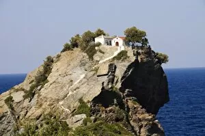 Images Dated 27th August 2008: Church of Agios Ioannis, used in the film Mamma Mia for the wedding scene