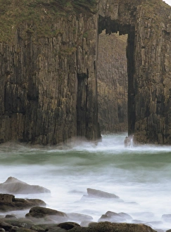 Church Doors rock formation in Skrinkle Haven cove