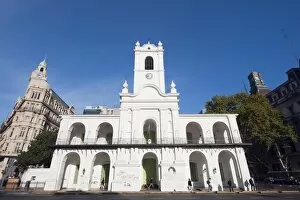 Images Dated 5th April 2011: Church in Plaza de Mayo, Buenos Aires, Argentina, South America